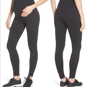 Like new! Zella Maternity yoga pants